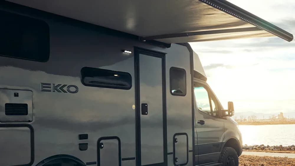 Bal Swan sweepstakes gallery image 4